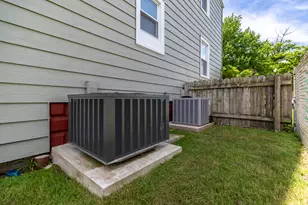 7237 Jefferson Ave, Hammond, IN 46324 - Photo 37