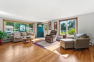 1122 Devonshire St, Hobart, IN 46342 - Photo 3