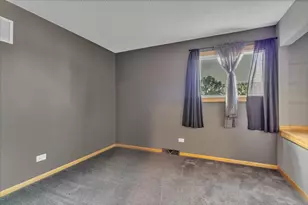 700 Cherry Hill Rd, Dyer, IN 46311 - Photo 15