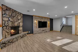 700 Cherry Hill Rd, Dyer, IN 46311 - Photo 19
