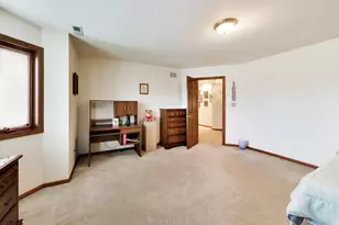 10330 Marlou Dr, Munster, IN 46321 - Photo 35