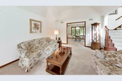 10330 Marlou Drive, Munster, IN 46321 - Photo 5