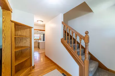 552 N 250 W, Valparaiso, IN 46385 - Photo 5