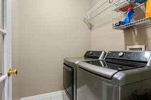 5602 Coryana Dr, Valparaiso, IN 46383 - Photo 17