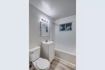 4415 W 21st Avenue, Gary, IN 46404 - Photo 9