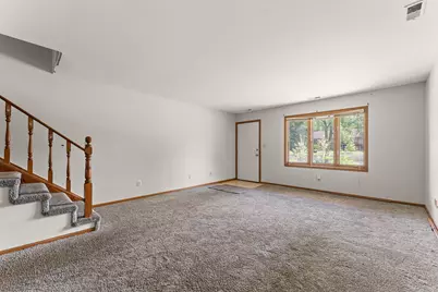 928 Jordan Circle, Schererville, IN 46375 - Photo 5