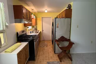 4 South St, Valparaiso, IN 46383 - Photo 13