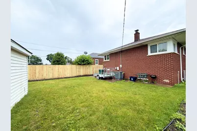 3947 Johnson Avenue, Hammond, IN 46327 - Photo 25