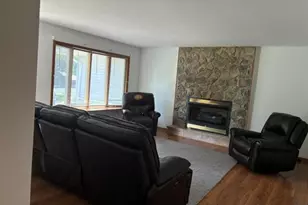 6952 Blackberry Ct, Demotte, IN 46310 - Photo 11