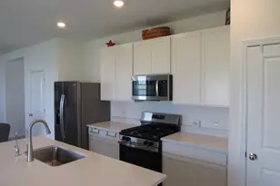 17781 Hillside Dr, Lowell, IN 46356 - Photo 9