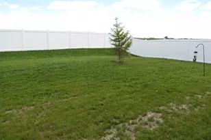 17781 Hillside Dr, Lowell, IN 46356 - Photo 33