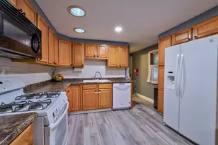 238 Walnut St, Michigan City, IN 46360 - Photo 13