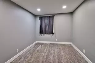 238 Walnut St, Michigan City, IN 46360 - Photo 23