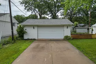 238 Walnut St, Michigan City, IN 46360 - Photo 3