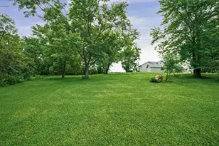 8240 Randolph St, Crown Point, IN 46307 - Photo 13