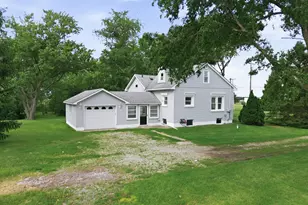 8240 Randolph St, Crown Point, IN 46307 - Photo 9