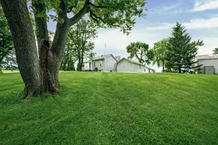 8240 Randolph St, Crown Point, IN 46307 - Photo 45