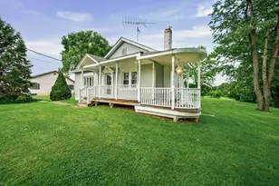 8240 Randolph St, Crown Point, IN 46307 - Photo 5