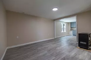 2604 Schrage Ave, Whiting, IN 46394 - Photo 7