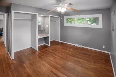 922 E Crestview Court, Crown Point, IN 46307 - Photo 19