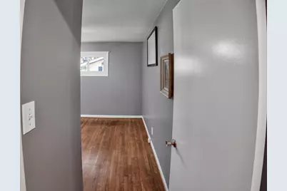 922 E Crestview Court, Crown Point, IN 46307 - Photo 17