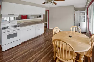 922 E Crestview Ct, Crown Point, IN 46307 - Photo 11