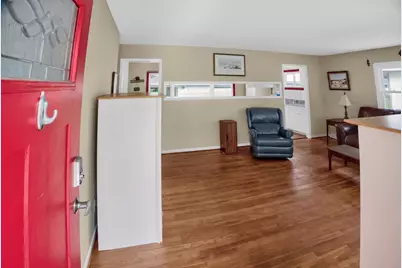 922 E Crestview Court, Crown Point, IN 46307 - Photo 7