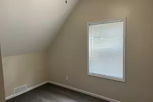 3851 Maple St, Hobart, IN 46342 - Photo 19