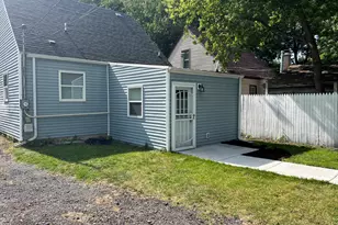 3851 Maple St, Hobart, IN 46342 - Photo 27
