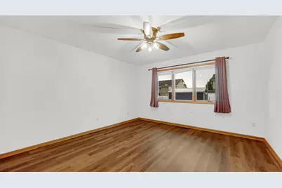 218 Summerhill Drive, Dyer, IN 46311 - Photo 17