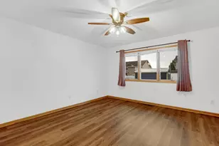 218 Summerhill Dr, Dyer, IN 46311 - Photo 17