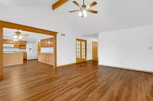 218 Summerhill Dr, Dyer, IN 46311 - Photo 9