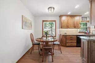 9008 Hess Dr, Highland, IN 46322 - Photo 9