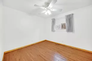 1634 Wilson St, Munster, IN 46321 - Photo 13