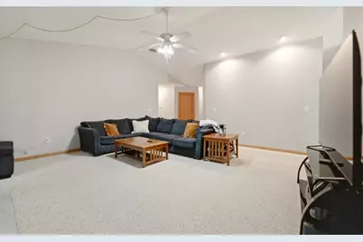 2784 Barberry Drive, Hobart, IN 46342 - Photo 7
