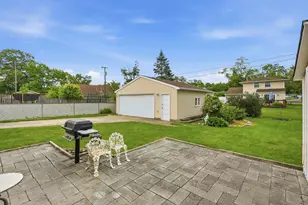 725 W 70th Ave, Merrillville, IN 46410 - Photo 31
