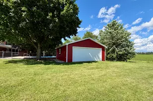100 S 500 W, La Porte, IN 46350 - Photo 5