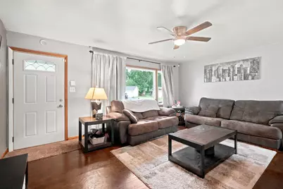 6707 Monroe Court, Merrillville, IN 46410 - Photo 3