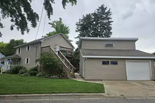 79 Lansing St, La Porte, IN 46350 - Photo 5