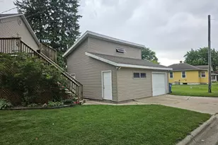 79 Lansing St, La Porte, IN 46350 - Photo 37
