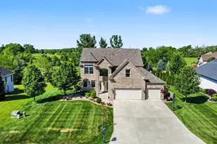 8940 Doubletree Dr N, Winfield, IN 46307 - Photo 25