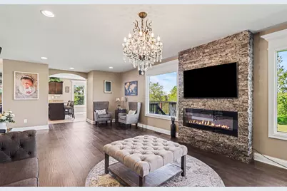 8940 Doubletree Drive N, Winfield, IN 46307 - Photo 5