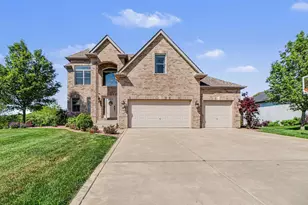 8940 Doubletree Dr N, Winfield, IN 46307 - Photo 1