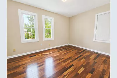 544 Fremont Street, La Porte, IN 46350 - Photo 5