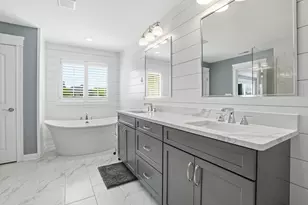 8605 Manor House Dr, Saint John, IN 46373 - Photo 15