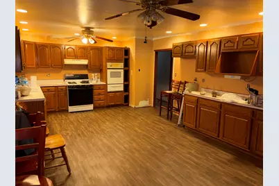 595 N 750 W, Hobart, IN 46342 - Photo 7
