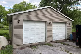595 N 750 W, Hobart, IN 46342 - Photo 23