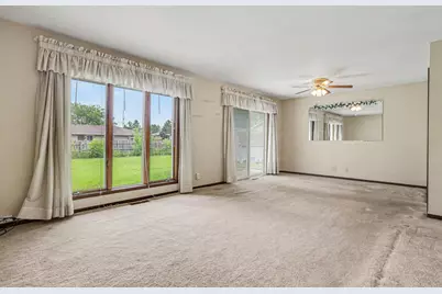 1436 W 94th Avenue, Crown Point, IN 46307 - Photo 3