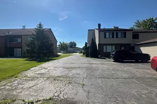 216 Plum Creek Dr, Schererville, IN 46375 - Photo 23