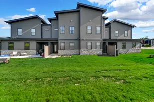 264 Nomo Pl, Crown Point, IN 46307 - Photo 27